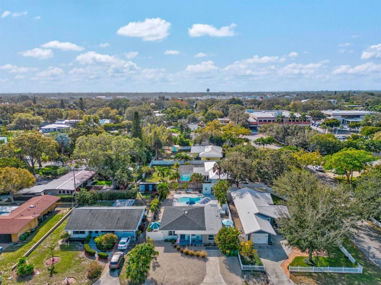 2084 Grove Street, Unit B, Sarasota, FL 34239 Photo