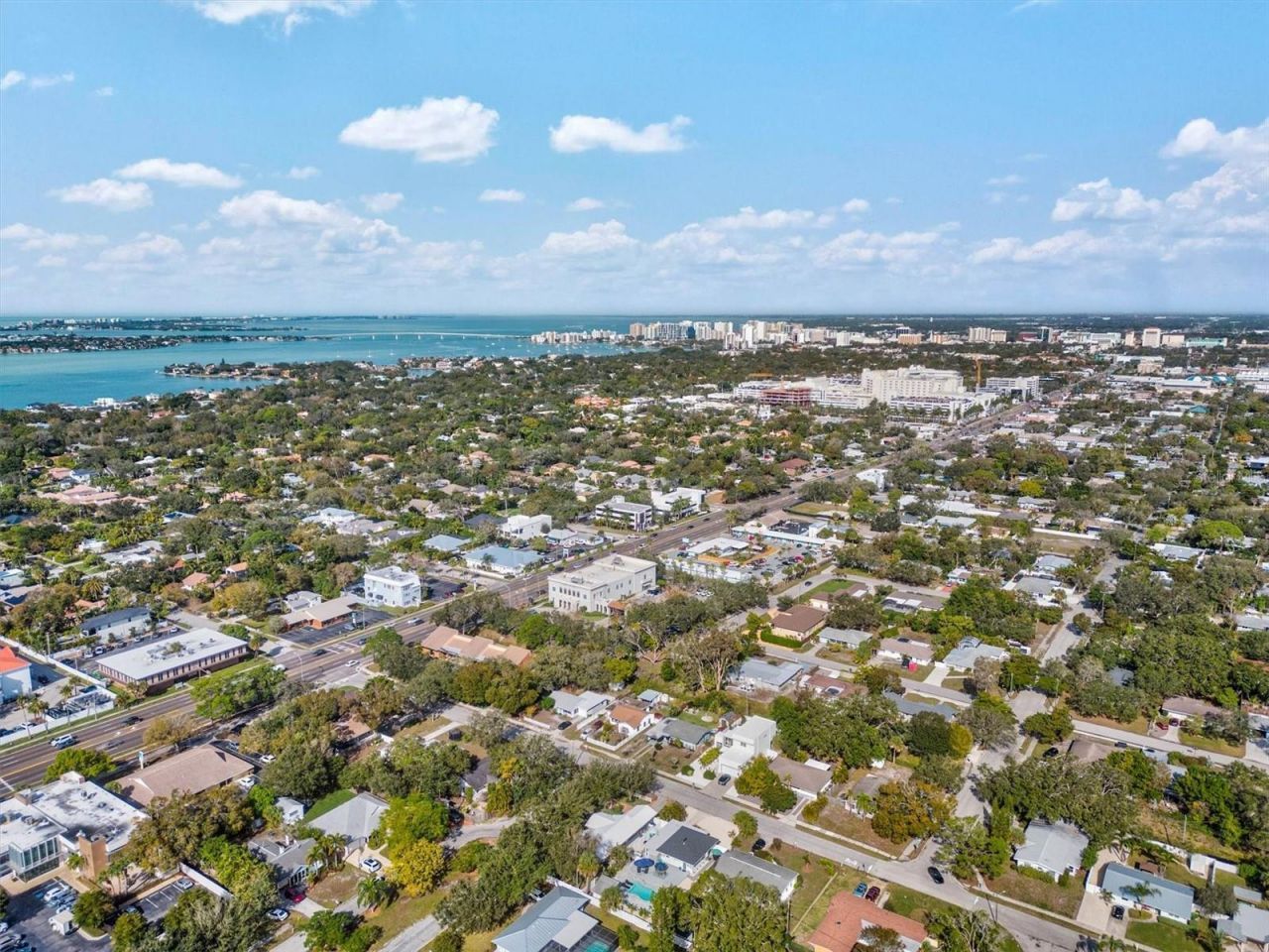 2084 Grove Street, Unit B, Sarasota, FL 34239 Photo