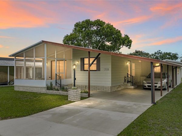 35116 COLONY HILLS DRIVE , ZEPHYRHILLS, FL 33541