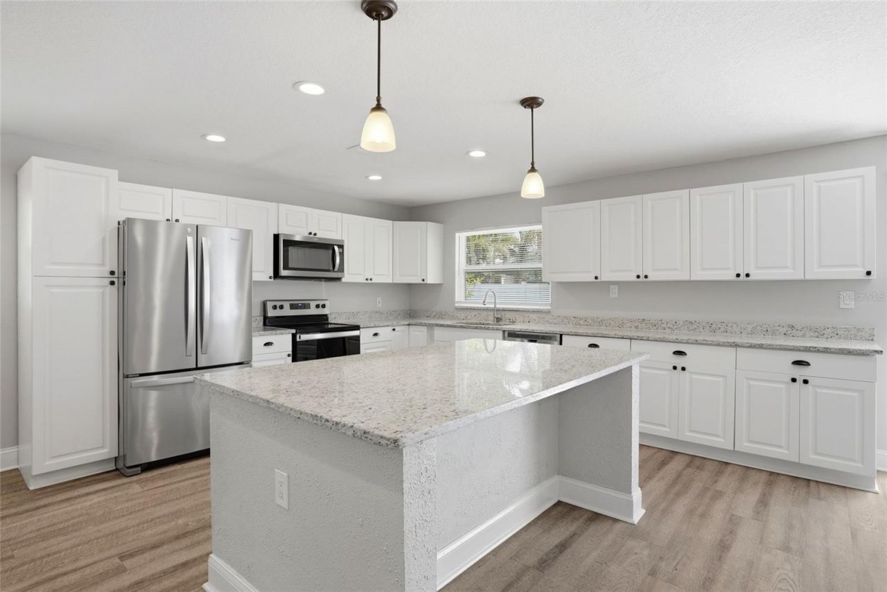 6460 33rd Avenue N, Saint Petersburg, FL 33710 Photo