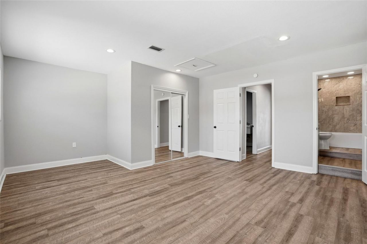 6460 33rd Avenue N, Saint Petersburg, FL 33710 Photo