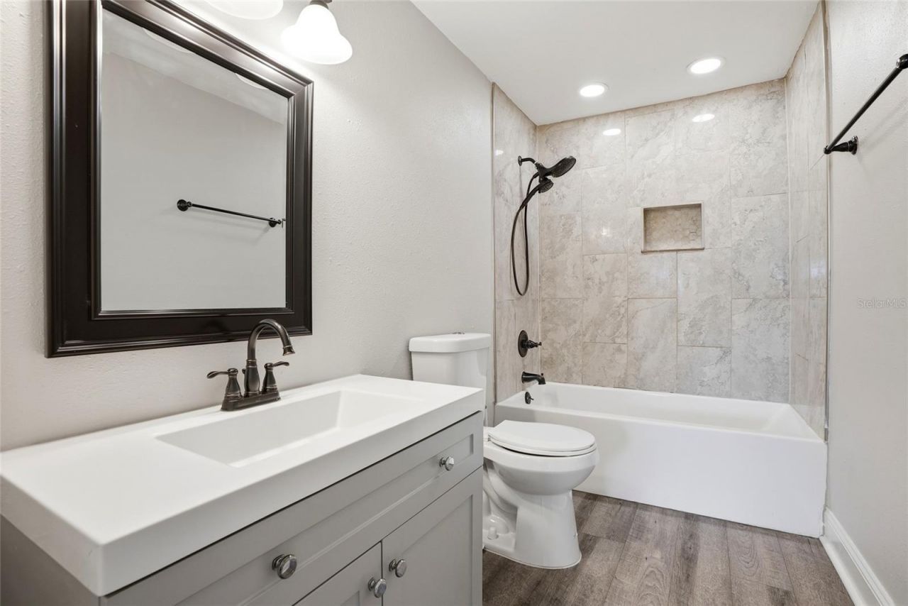 6460 33rd Avenue N, Saint Petersburg, FL 33710 Photo