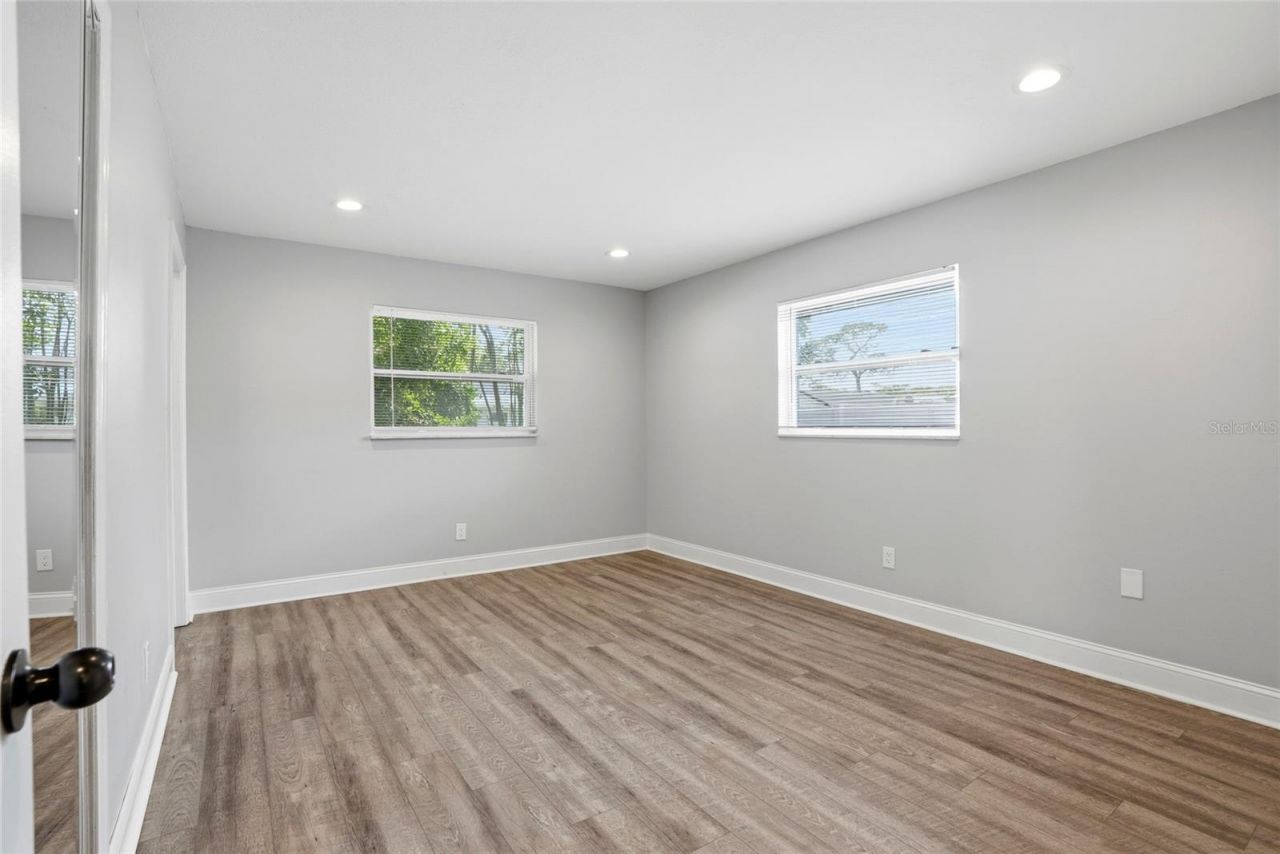 6460 33rd Avenue N, Saint Petersburg, FL 33710 Photo