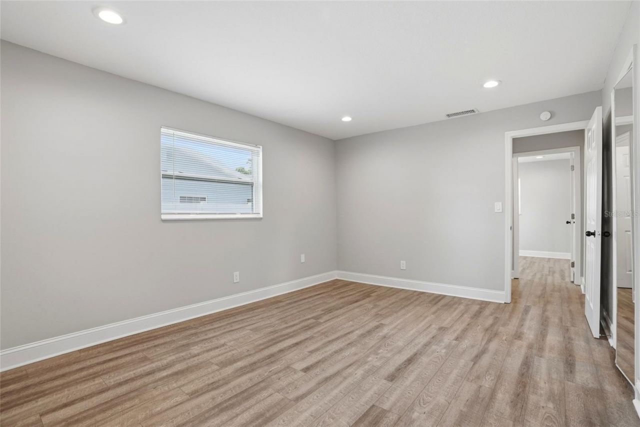 6460 33rd Avenue N, Saint Petersburg, FL 33710 Photo