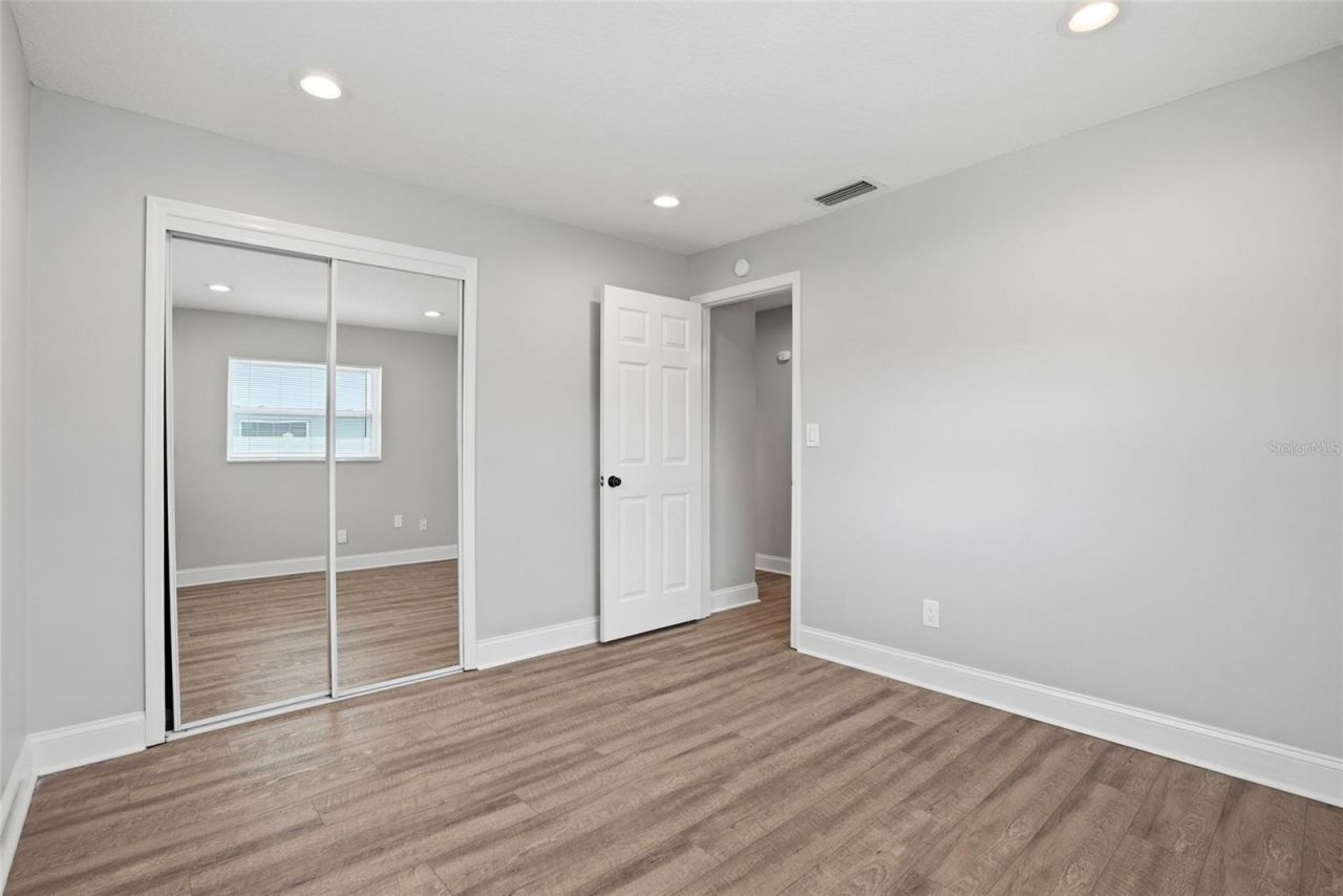 6460 33rd Avenue N, Saint Petersburg, FL 33710 Photo