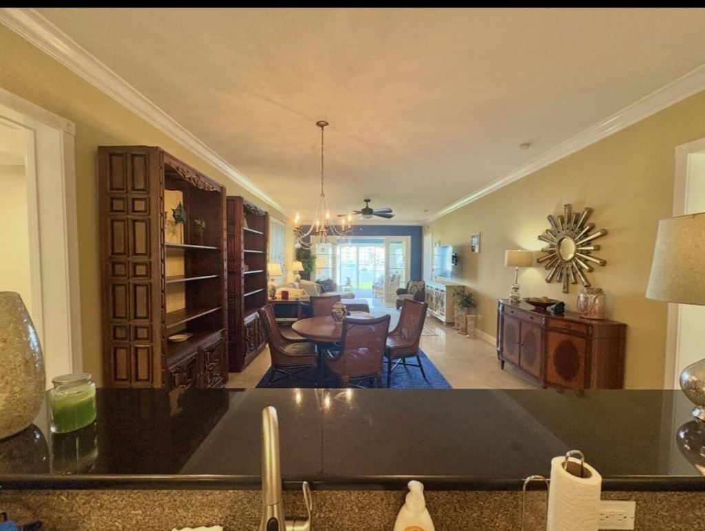 14 W Harbour Isle Dr Drive W, Unit 106, Fort Pierce, FL 34949 Photo