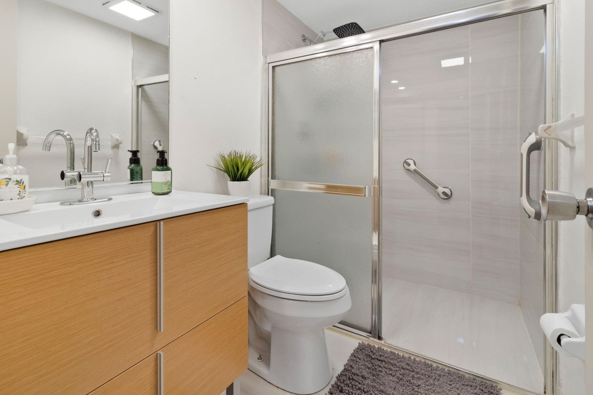 3499 Oaks Way, Unit 105, Pompano Beach, FL 33069 Photo