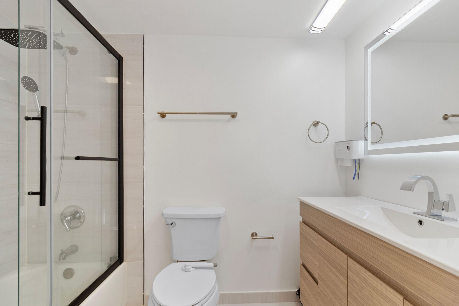 3499 Oaks Way, Unit 105, Pompano Beach, FL 33069 Photo