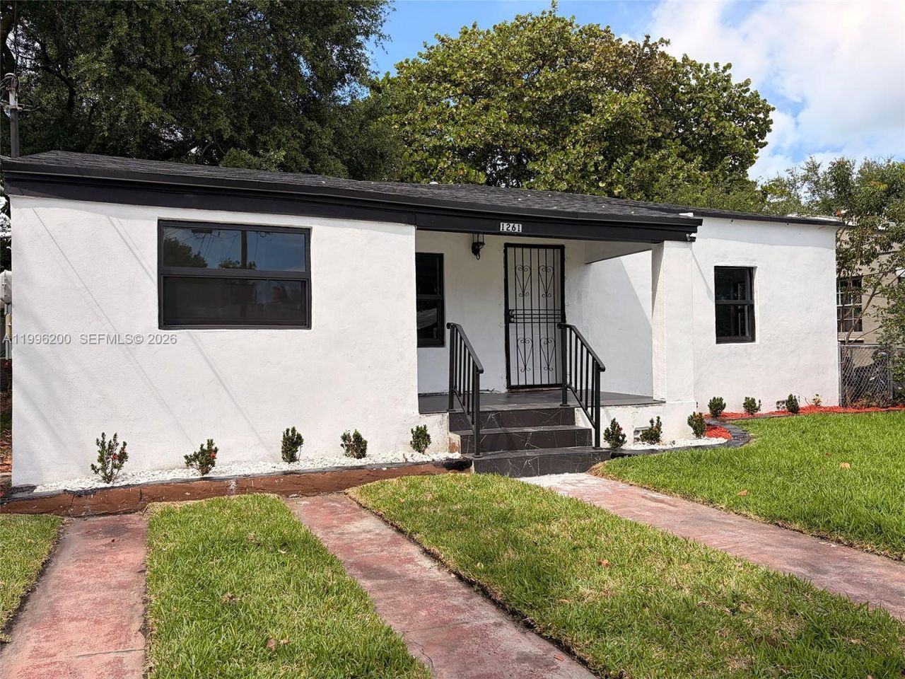 1261 NW 45th St, Miami, FL 33142 Photo