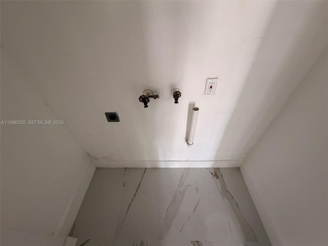 1261 NW 45th St, Miami, FL 33142 Photo