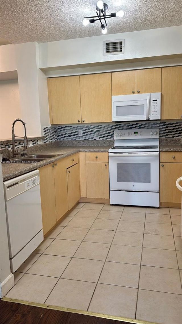 2201 W Preserve Way, Unit 306, Miramar, FL 33025 Photo