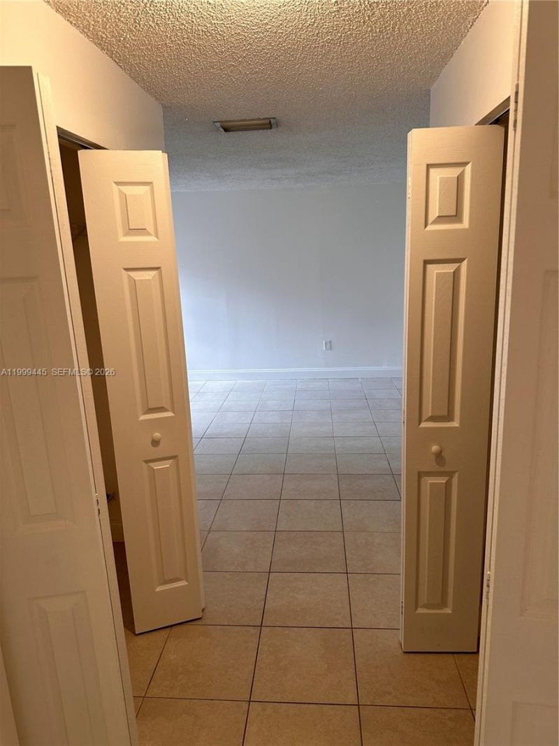 8440 SW 154th Cir Ct, Unit 302, Miami, FL 33193 Photo