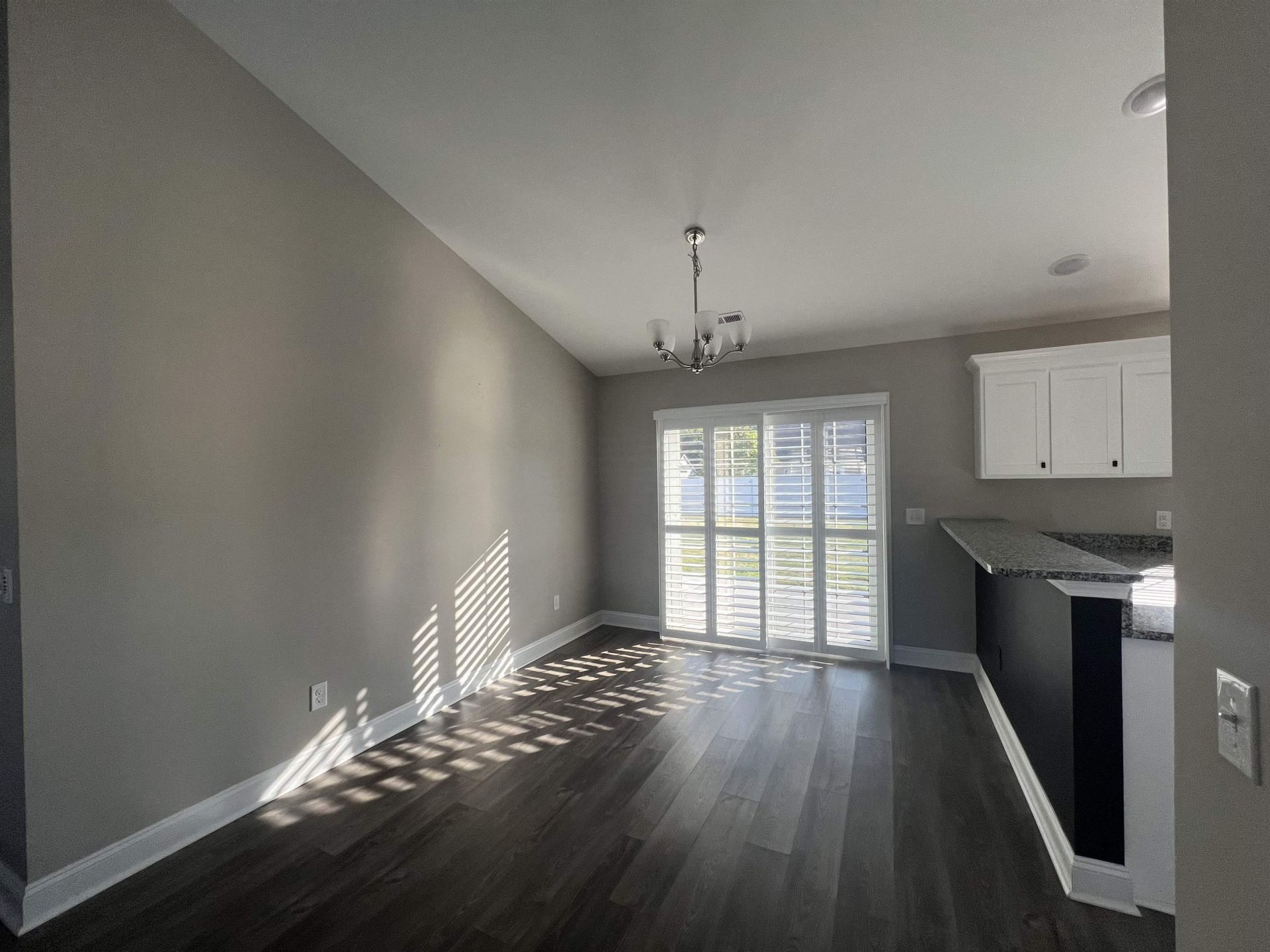 3120 Belgrove Ln. Photo 9