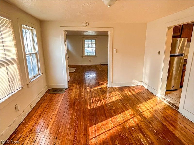 18104 Landseer Road , Cleveland, OH 44119 Photo 12