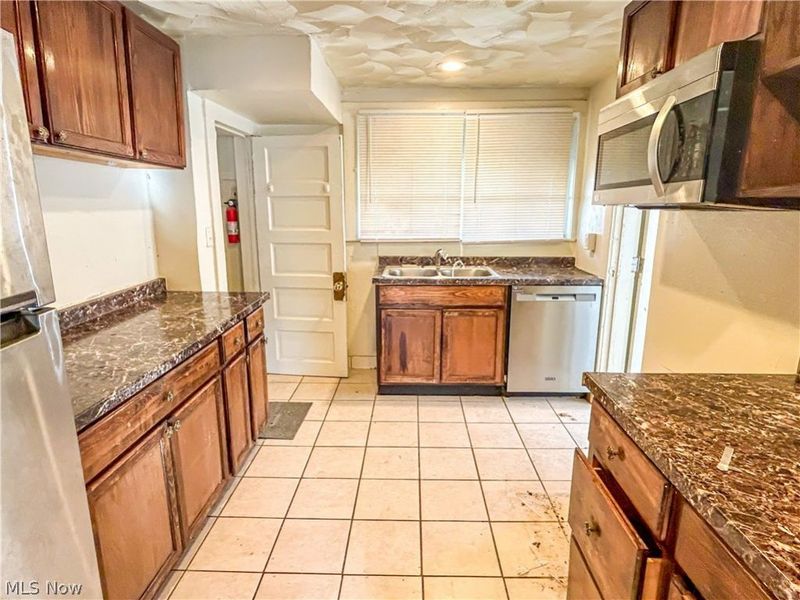 18104 Landseer Road , Cleveland, OH 44119 Photo 14