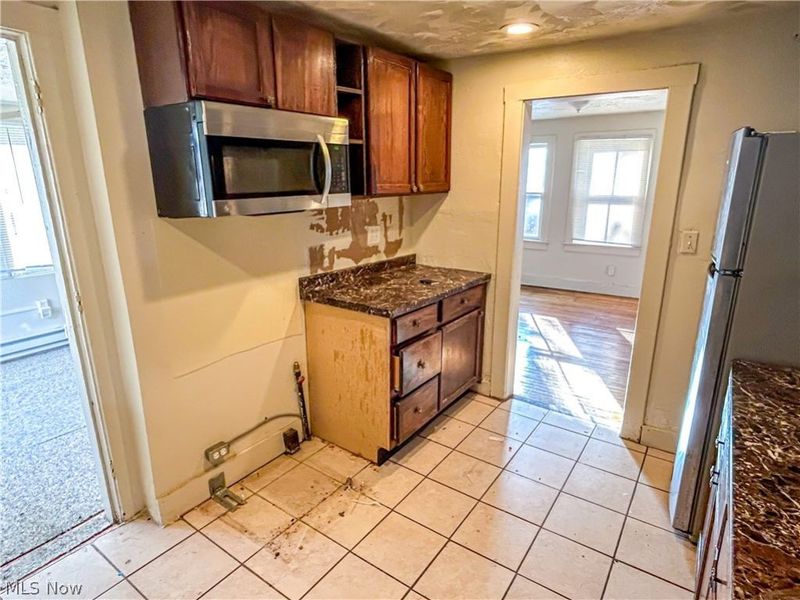 18104 Landseer Road , Cleveland, OH 44119 Photo 15