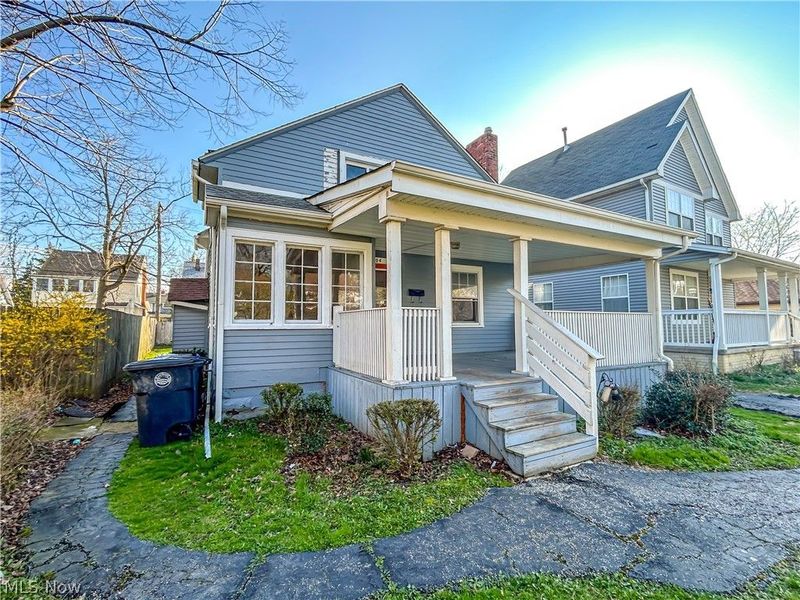 18104 Landseer Road , Cleveland, OH 44119 Photo 2