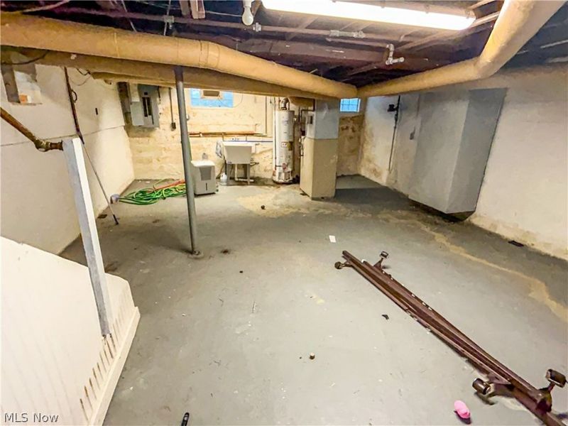 18104 Landseer Road , Cleveland, OH 44119 Photo 33