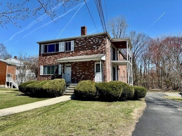 14 Kippy Dr., Unit 2, Newton, MA 02468
