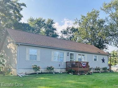 343 Bates Lane, Frenchtown Twp, MI 48162