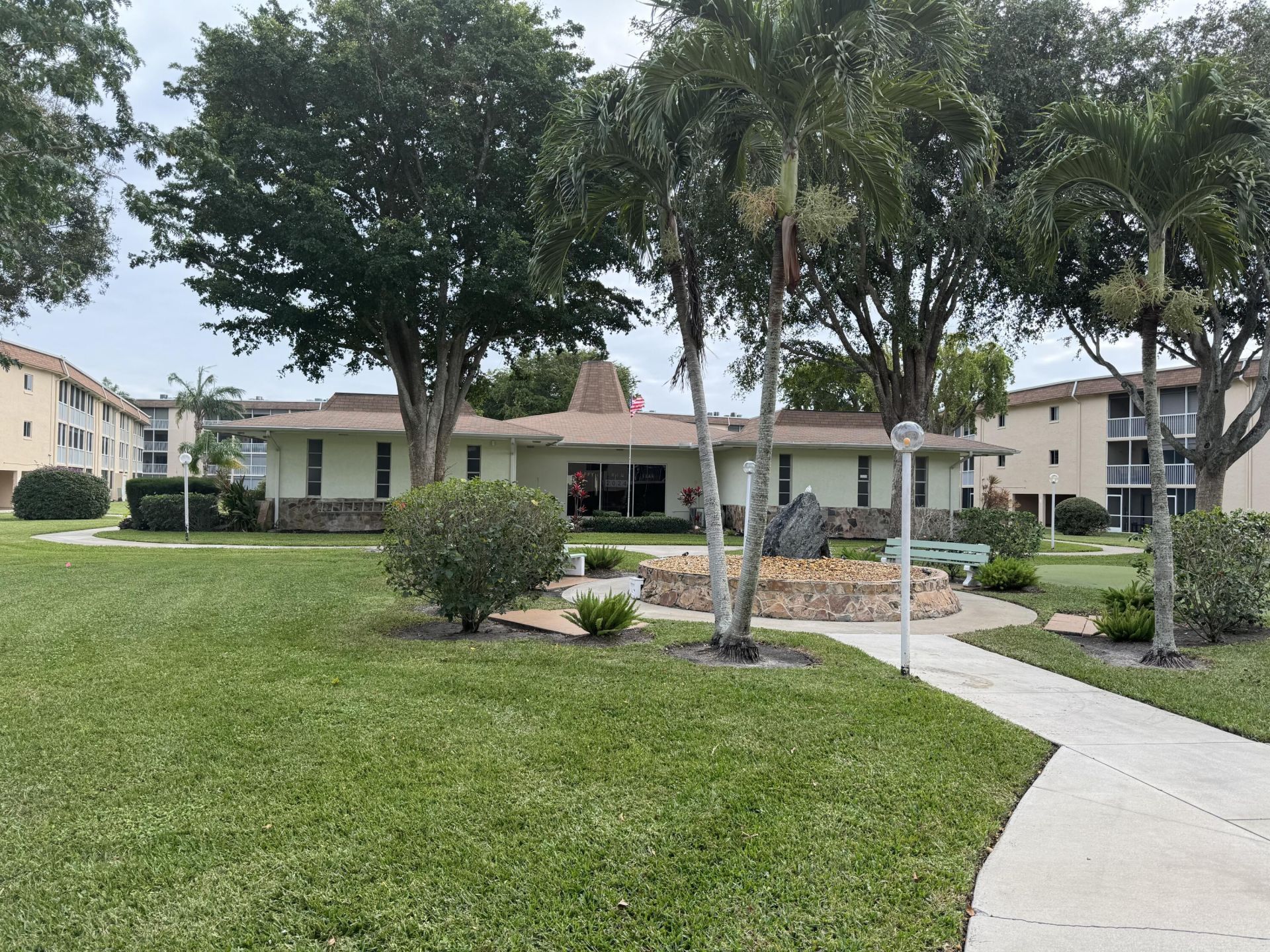 700 Village Green Court, Unit 302, Palm Springs, FL 33461 Photo