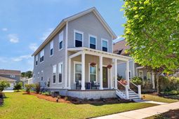 3545 Sewel Avenue photo 4