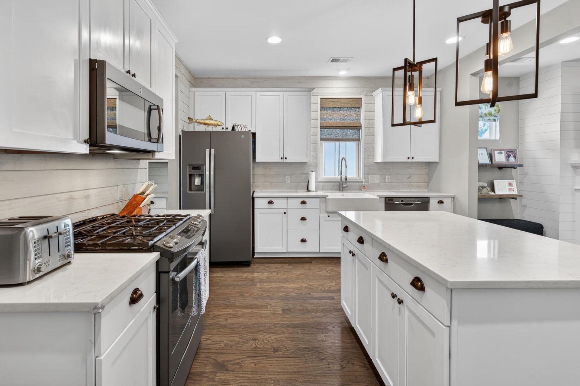 3545 Sewel Avenue Photo 20