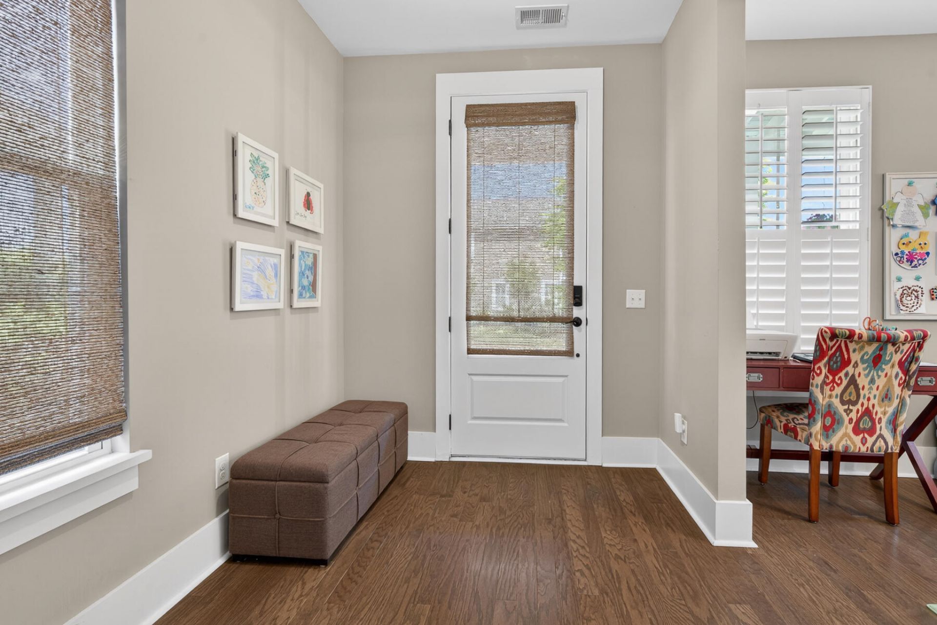 3545 Sewel Avenue Photo 8