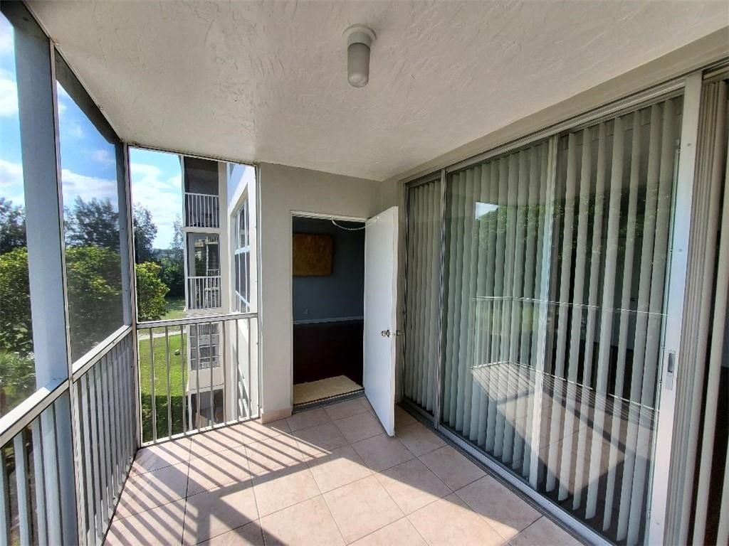 3000 S Course Drive, Unit 505, Pompano Beach, FL 33069 Photo