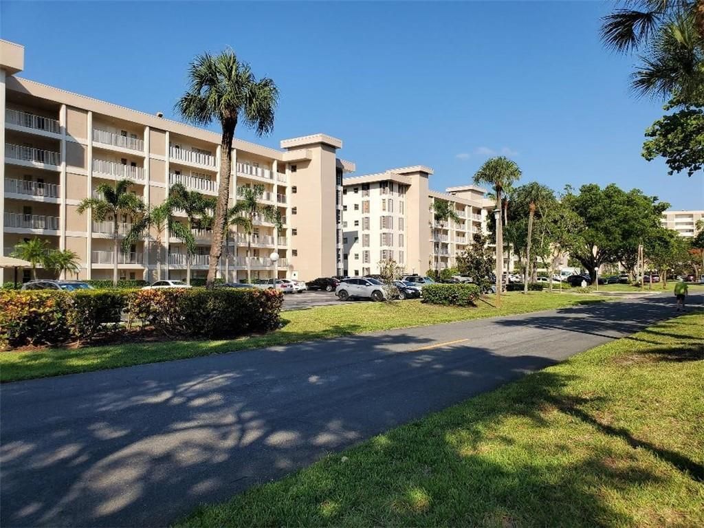 3000 S Course Drive, Unit 505, Pompano Beach, FL 33069 Photo