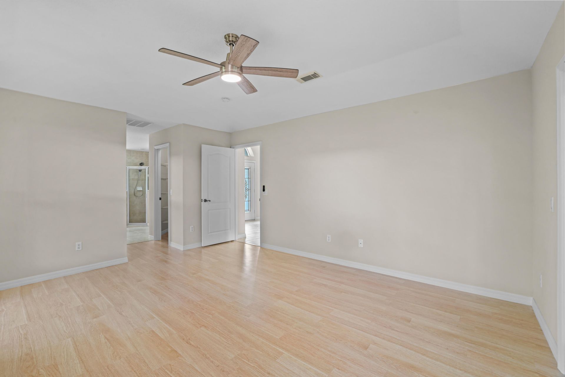 2001 SW Salvatierra Boulevard, Port Saint Lucie, FL 34987 Photo