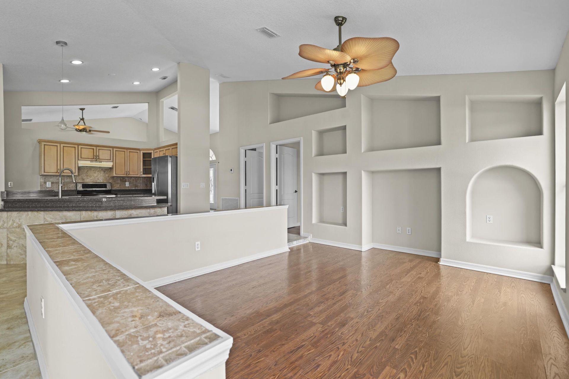 2001 SW Salvatierra Boulevard, Port Saint Lucie, FL 34987 Photo