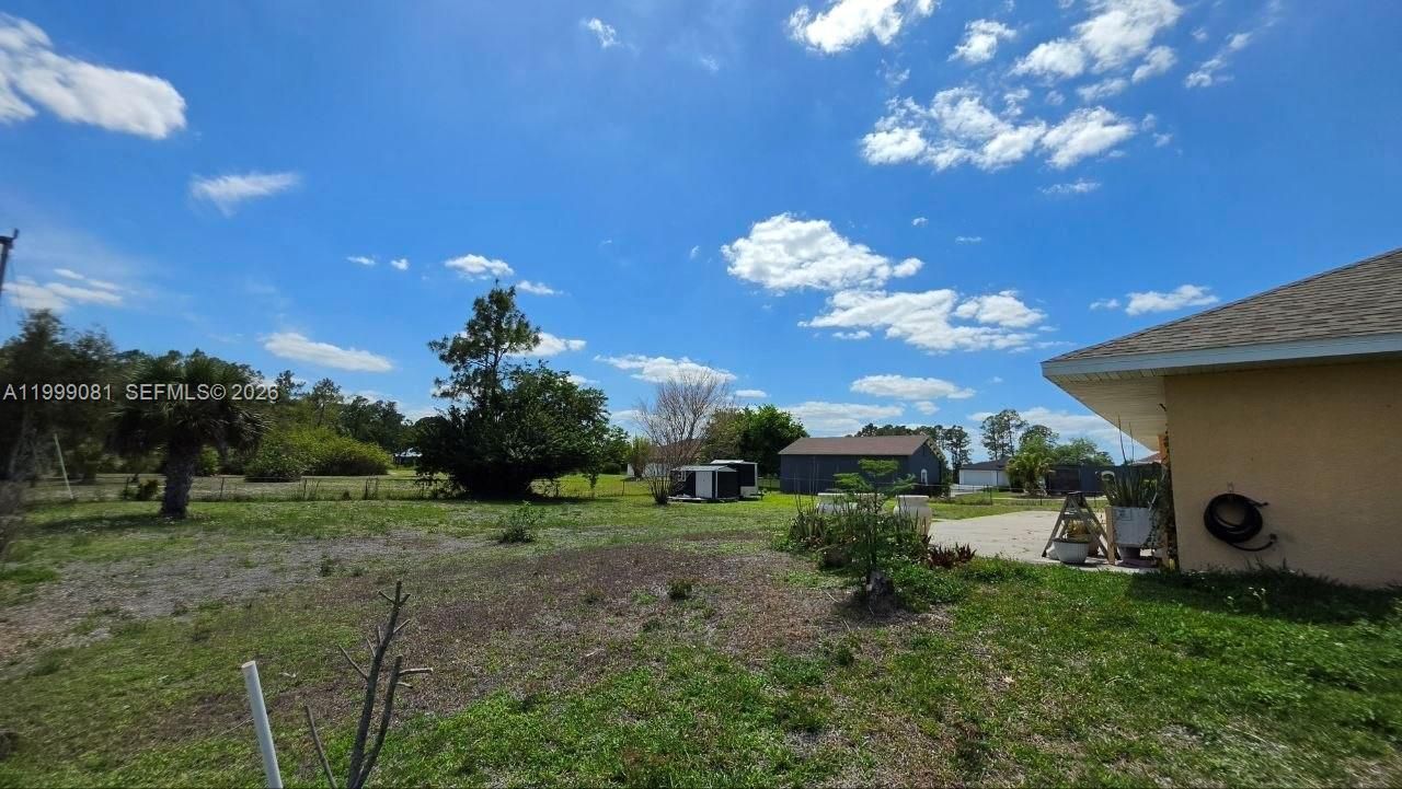 825 Costa Pl, Lehigh Acres, FL 33972 Photo