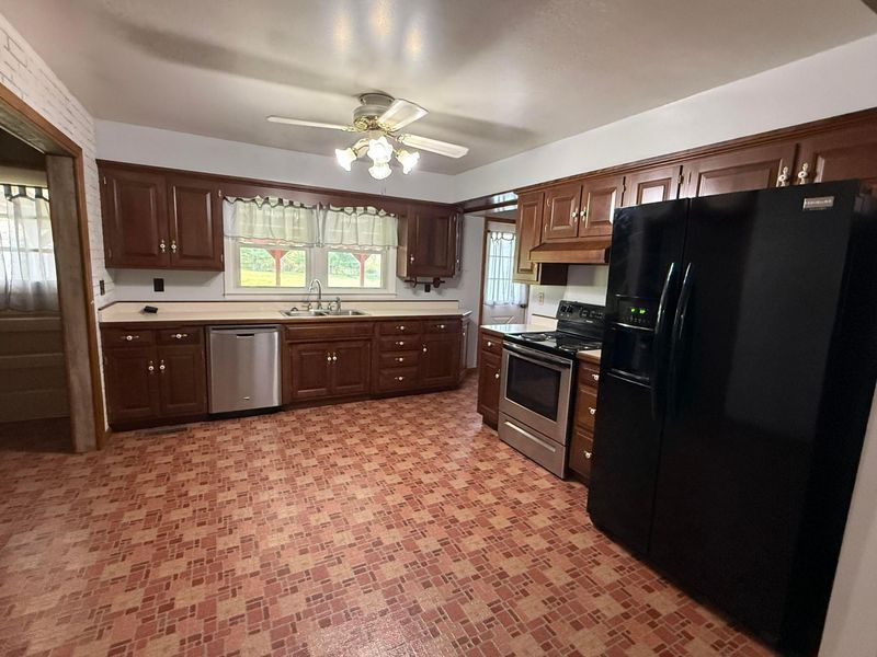 3257 Cattail Road, Chillicothe, OH 45601 Photo 12