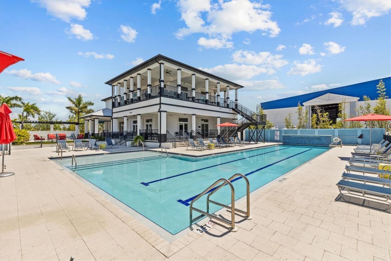 916 Seagrape Drive, Ruskin, FL 33570 Photo