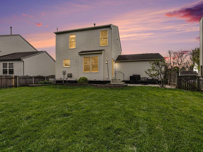 5152 Hilliard Green Drive, Hilliard, OH 43026 Photo 2