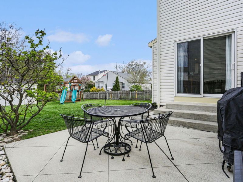 5152 Hilliard Green Drive, Hilliard, OH 43026 Photo 3