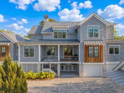 924 Pitt Street, Mount Pleasant, SC 29464