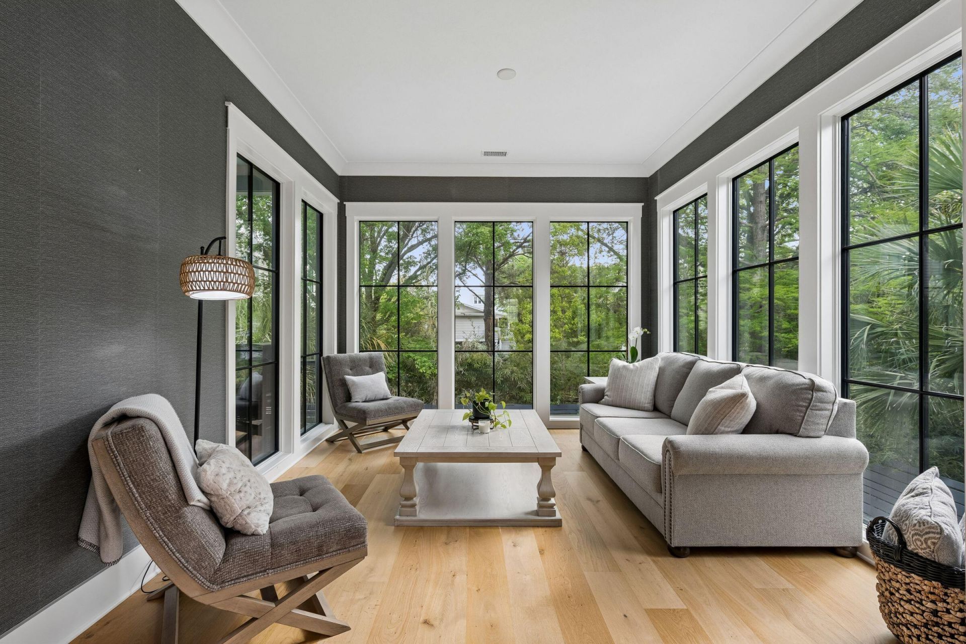 924 Pitt Street Photo 15