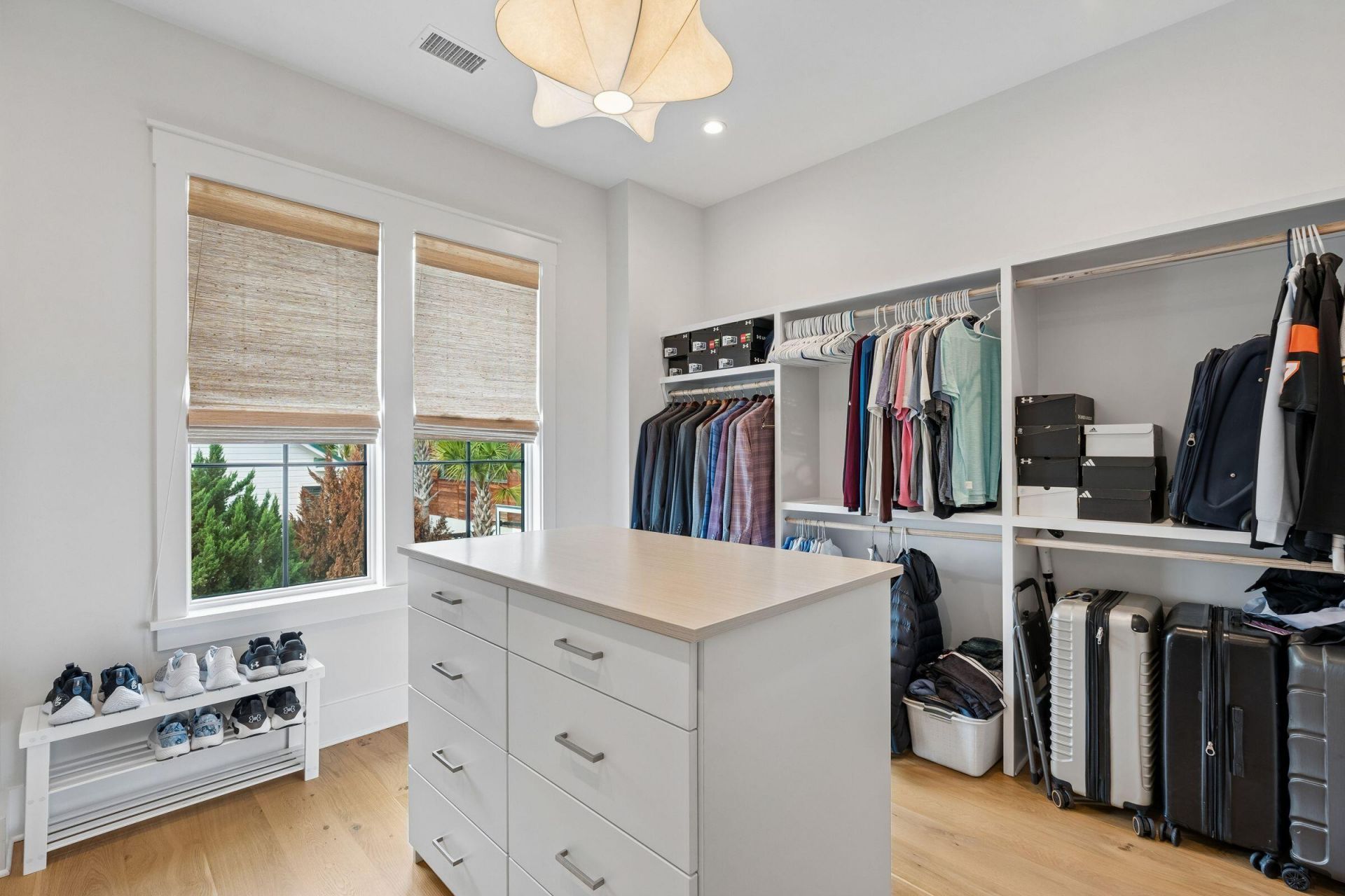 924 Pitt Street Photo 27