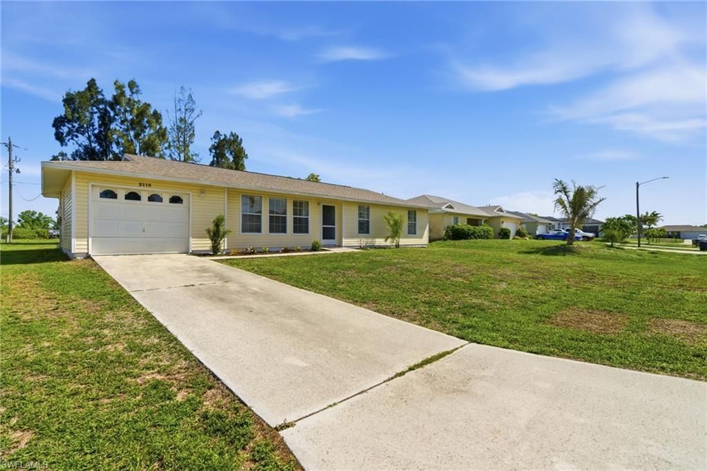 2115 NE 25th St, Cape Coral, FL 33909 Photo