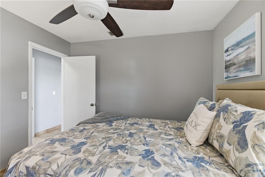 2115 NE 25th St, Cape Coral, FL 33909 Photo