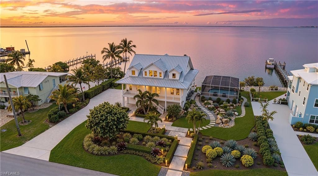 3211 Vacation Ln , Saint James City, FL 33956 Photo