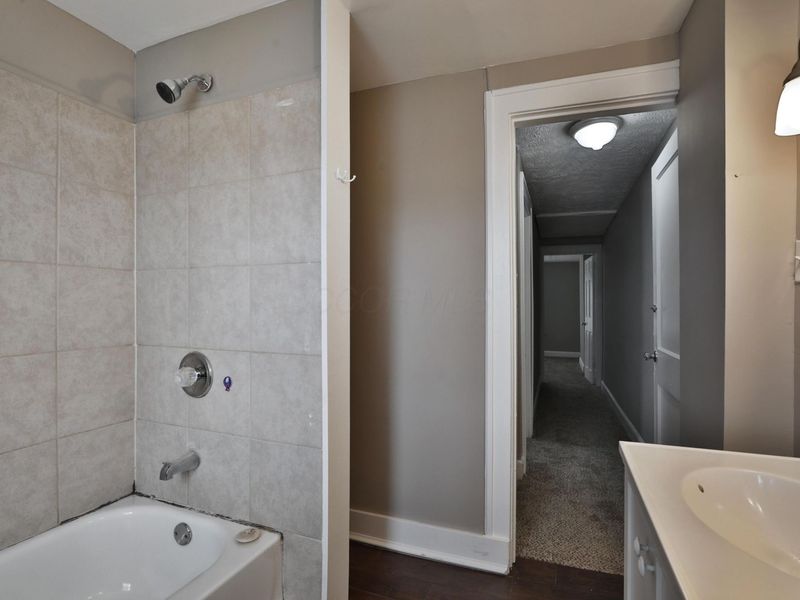 2611 Beulah Road , Unit 2611, Columbus, OH 43211 Photo 17