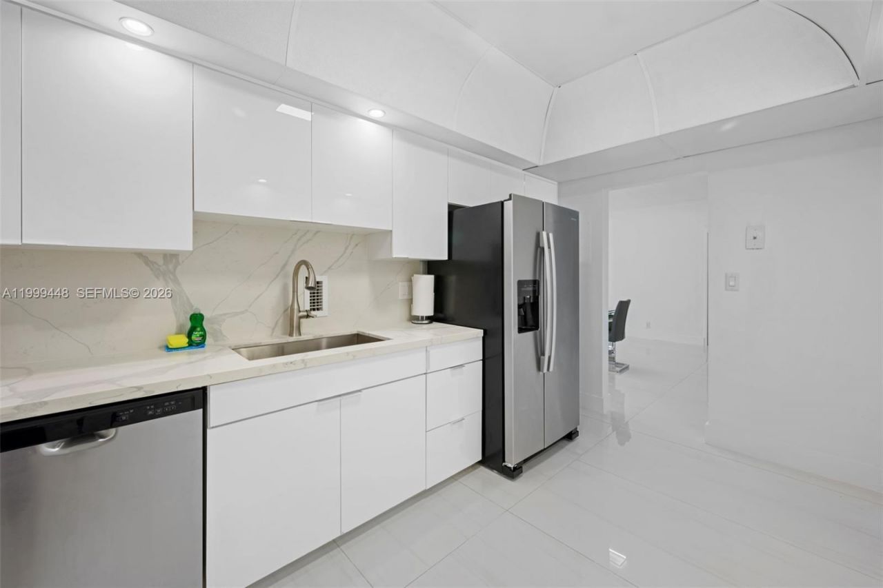 4001 S Ocean Dr, Unit 15B, Hollywood, FL 33019 Photo