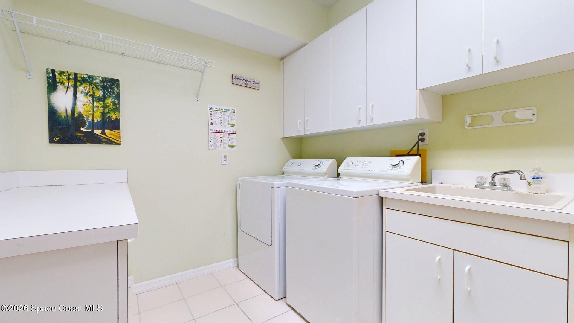 521 Island Court, Indian Harbor Beach, FL 32937 Photo