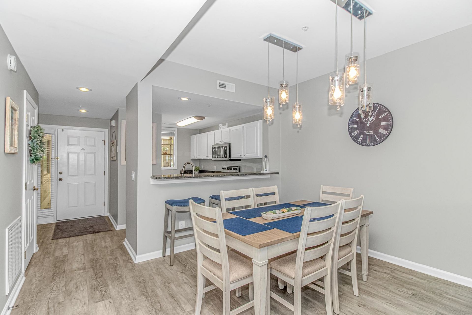 1401 Lighthouse Dr. Photo 16