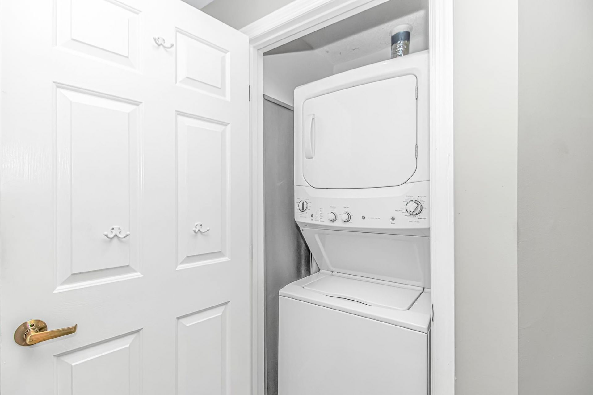 1401 Lighthouse Dr. Photo 18