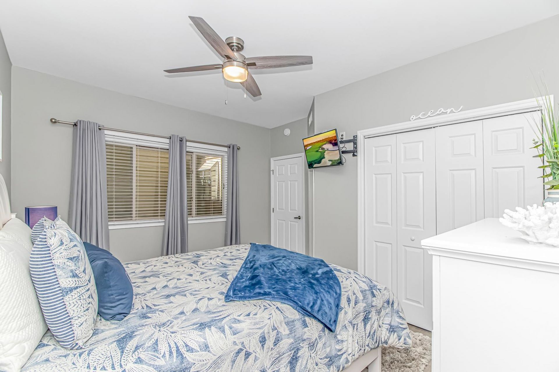 1401 Lighthouse Dr. Photo 24