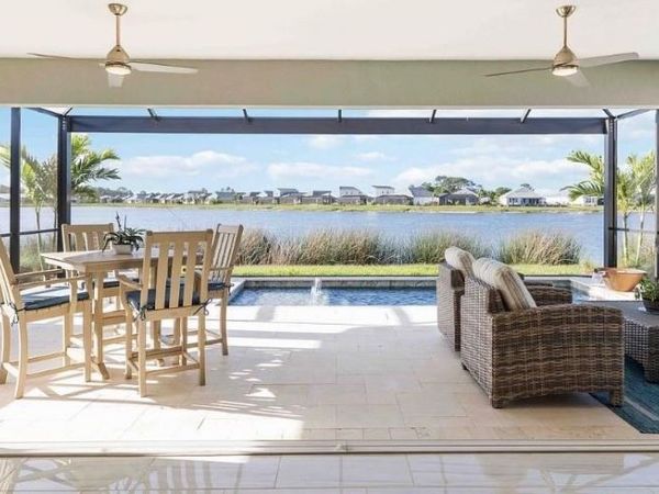 993 CROSSWIND AVENUE, SARASOTA, FL 34240